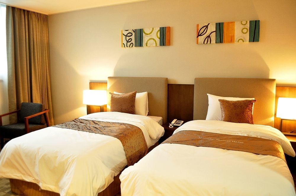 Hyunjin Tourist Hotel Donghae Zewnętrze zdjęcie